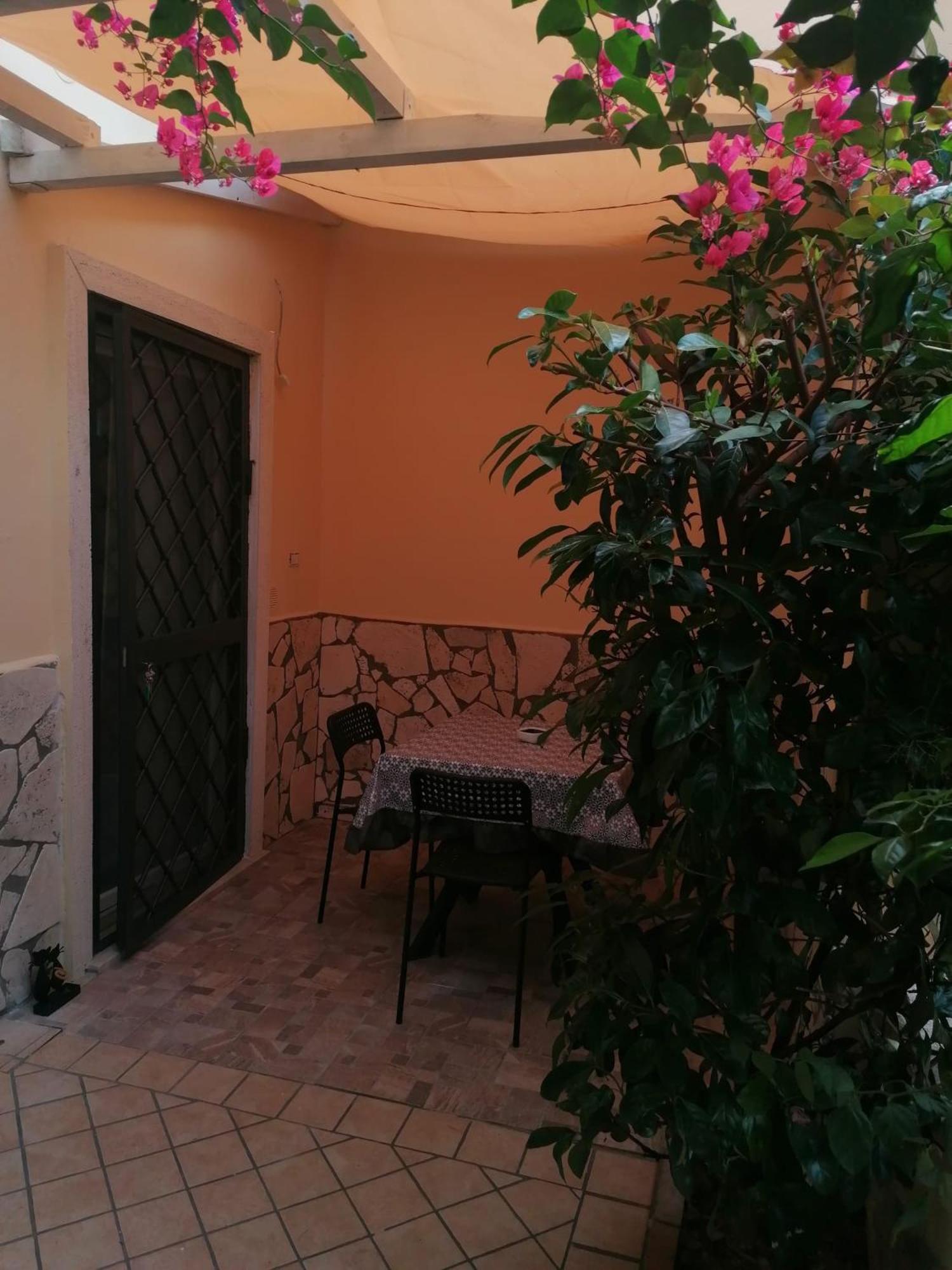 Fiumicino Aeroporto Casa Vacanze Orchidea Zewnętrze zdjęcie